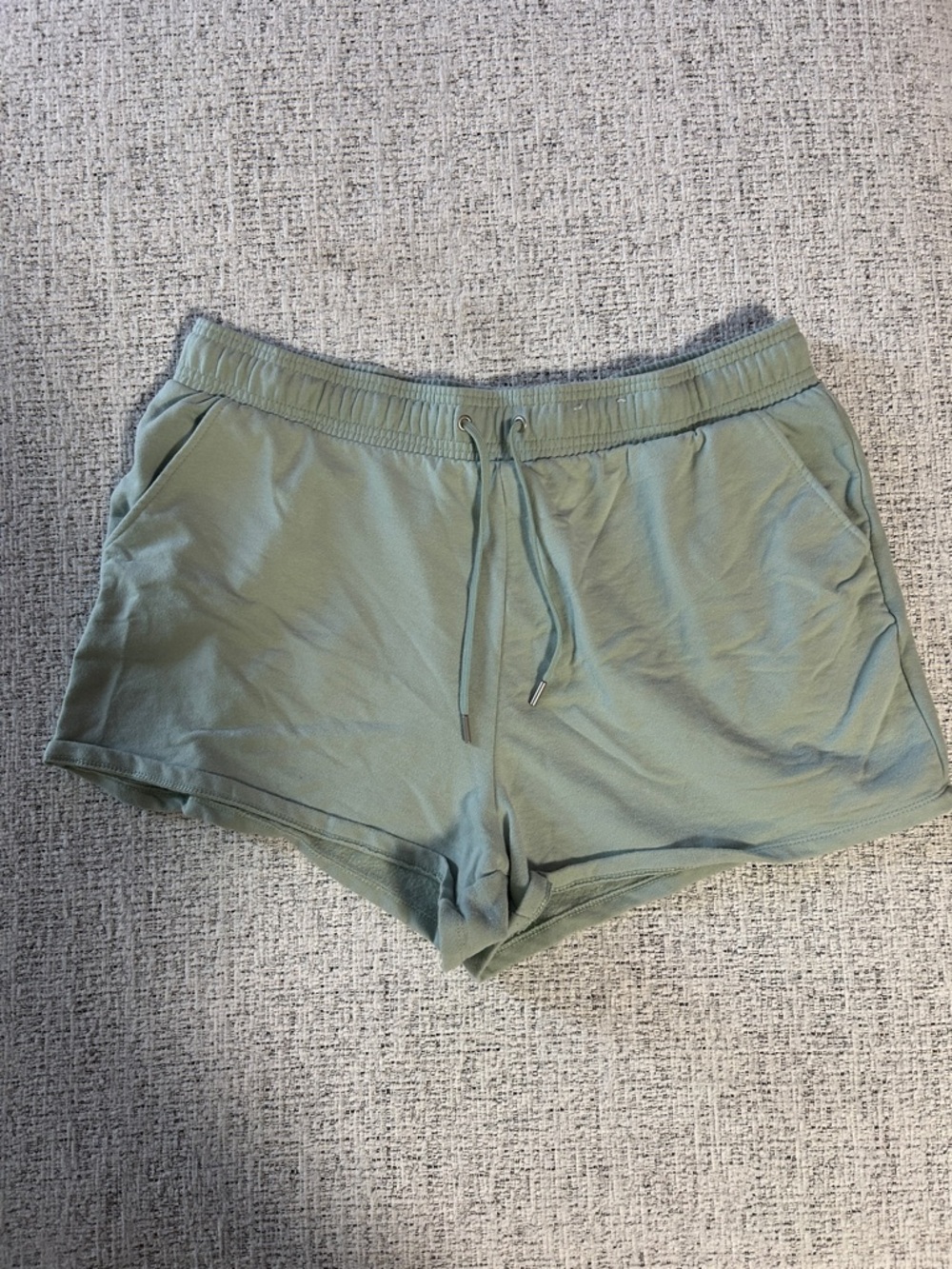 Auden size XXL Everyday Drawstring Women's Shorts in Sage Green/very light teal